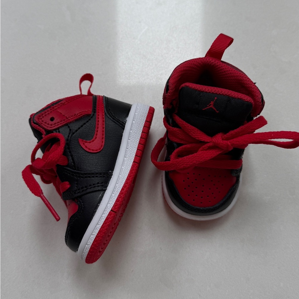 Nike Jordan 1 Red/Black Baby/Toddler (size 2C)